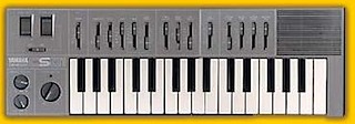 yamaha_cs01